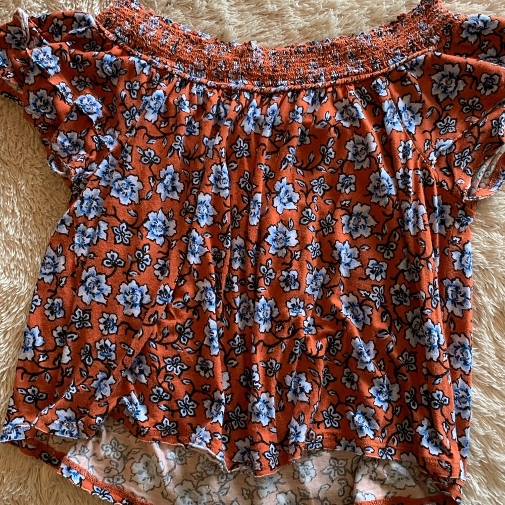 Floral off the shoulder top with back cut out